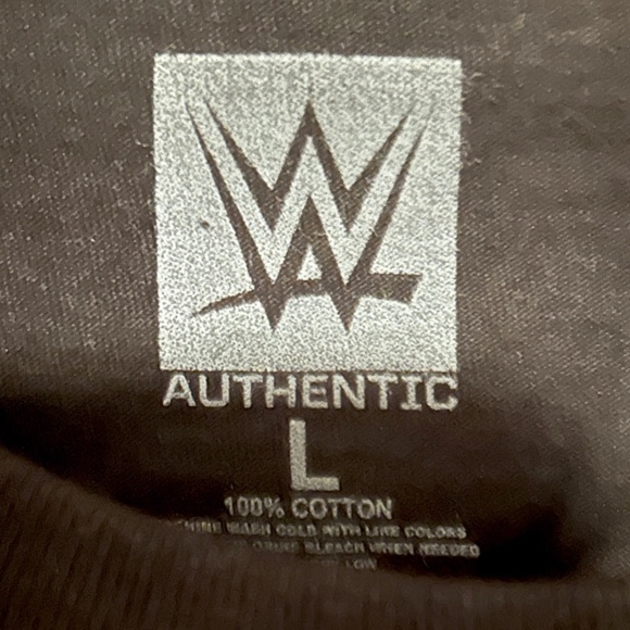 Ember Moon - Eclipse Normal Large T-Shirt New & Free Bonus WWE Access - Picture 4 of 6